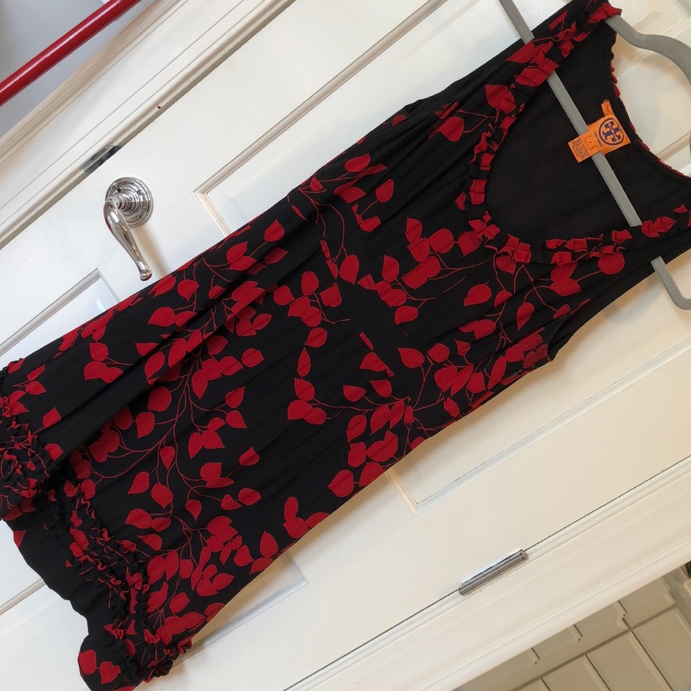 Tory Burch SZ 8 fully lined black/red silk dress